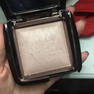 Hourglass mood light powder
